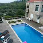 Oasis Cypress Βίλα *