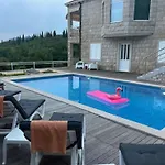 Oasis Cypress Čilipi